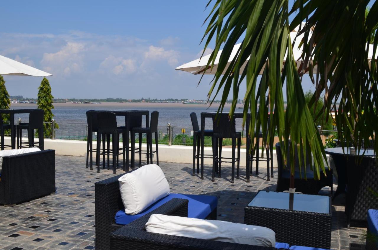 Hotel Cambodiana Phnom Penh Exterior foto